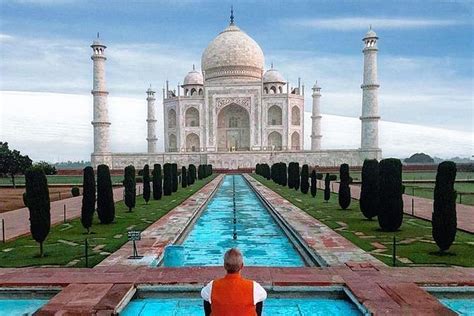Taj mahal photo shoot  The white marble monument